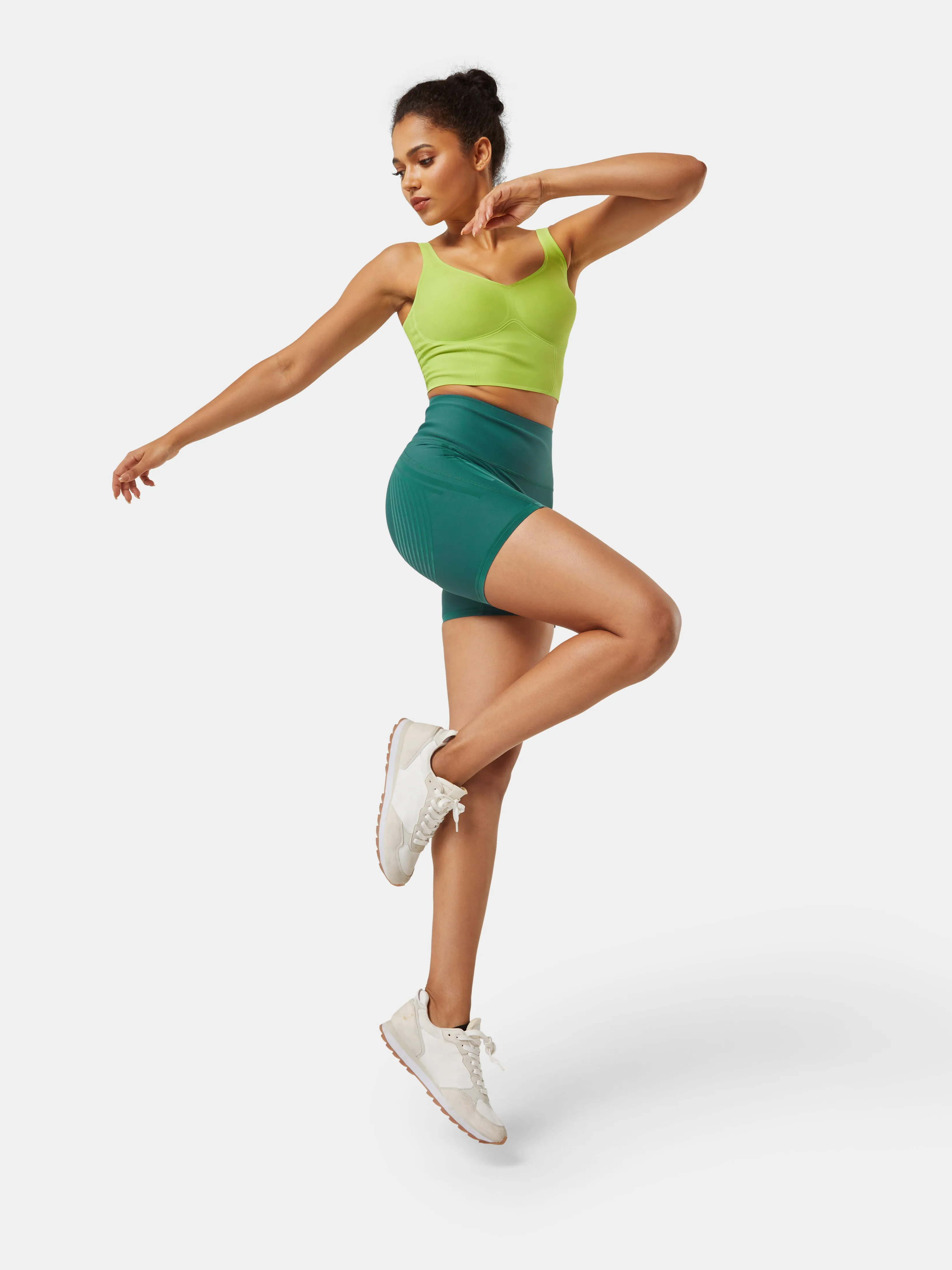 Body Sculpt 6" Biker Shorts (Reversible Wear)