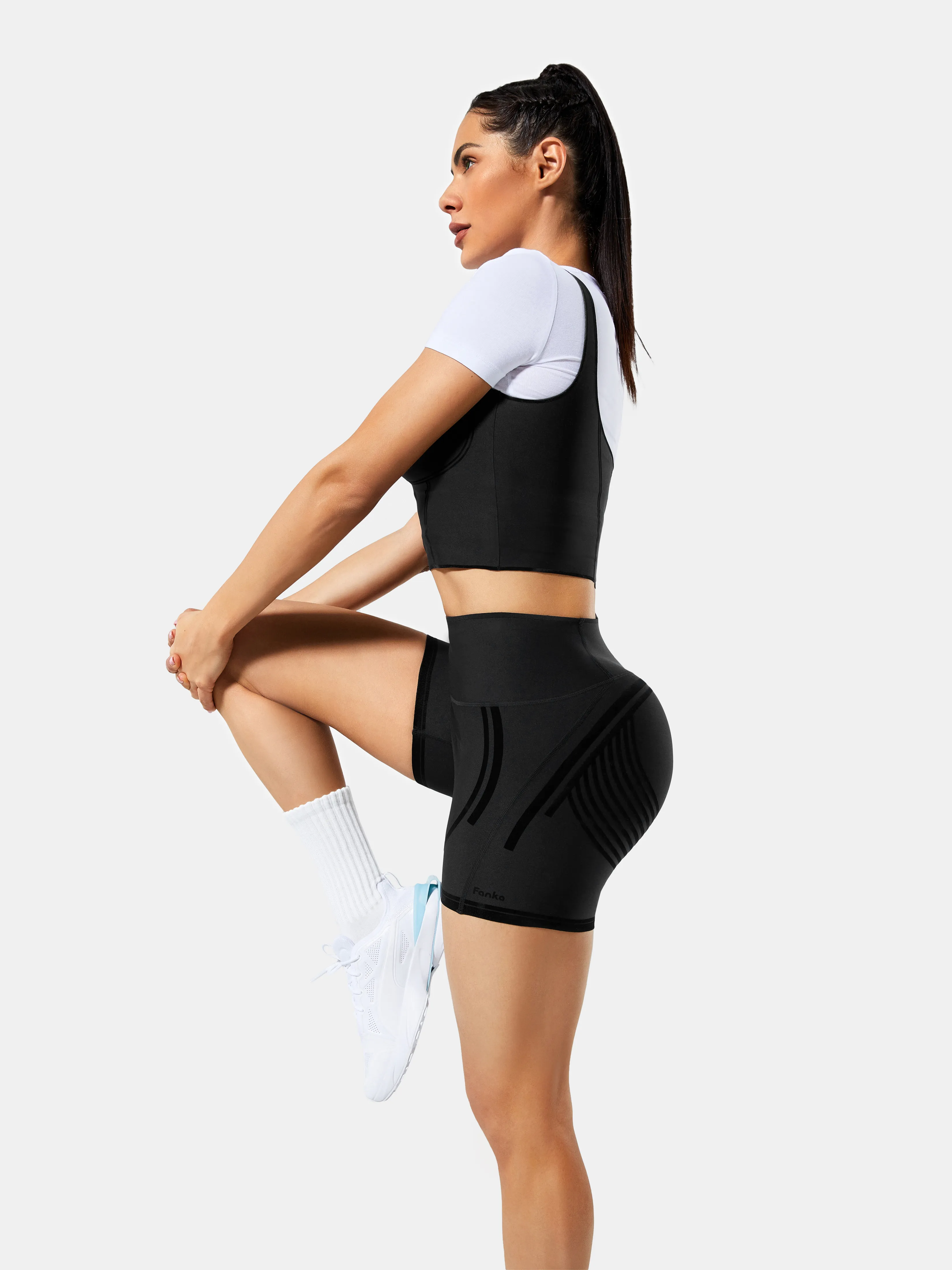 Body Sculpt 6" Biker Shorts (Reversible Wear)