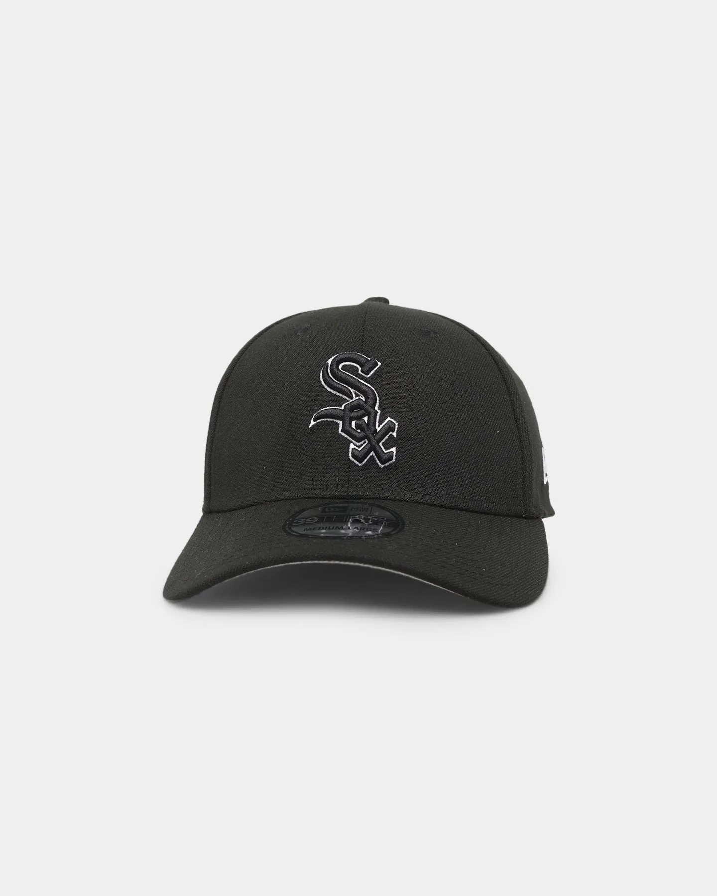New Era Chicago White Sox 39THIRTY Fitted Black/White