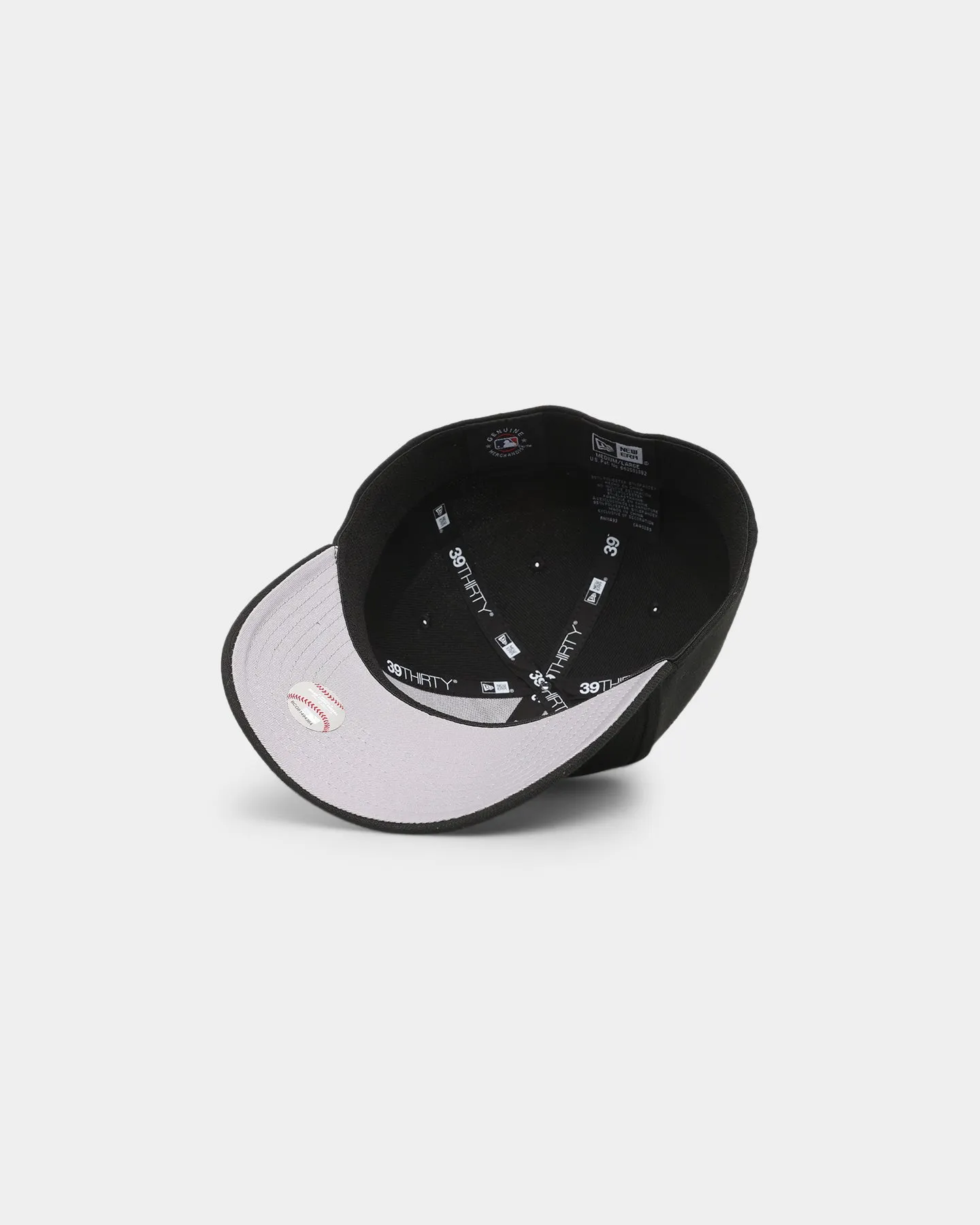 New Era Chicago White Sox 39THIRTY Fitted Black/White