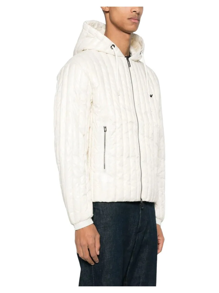Piumino con cappuccio water repellent in nylon matelassé verticale